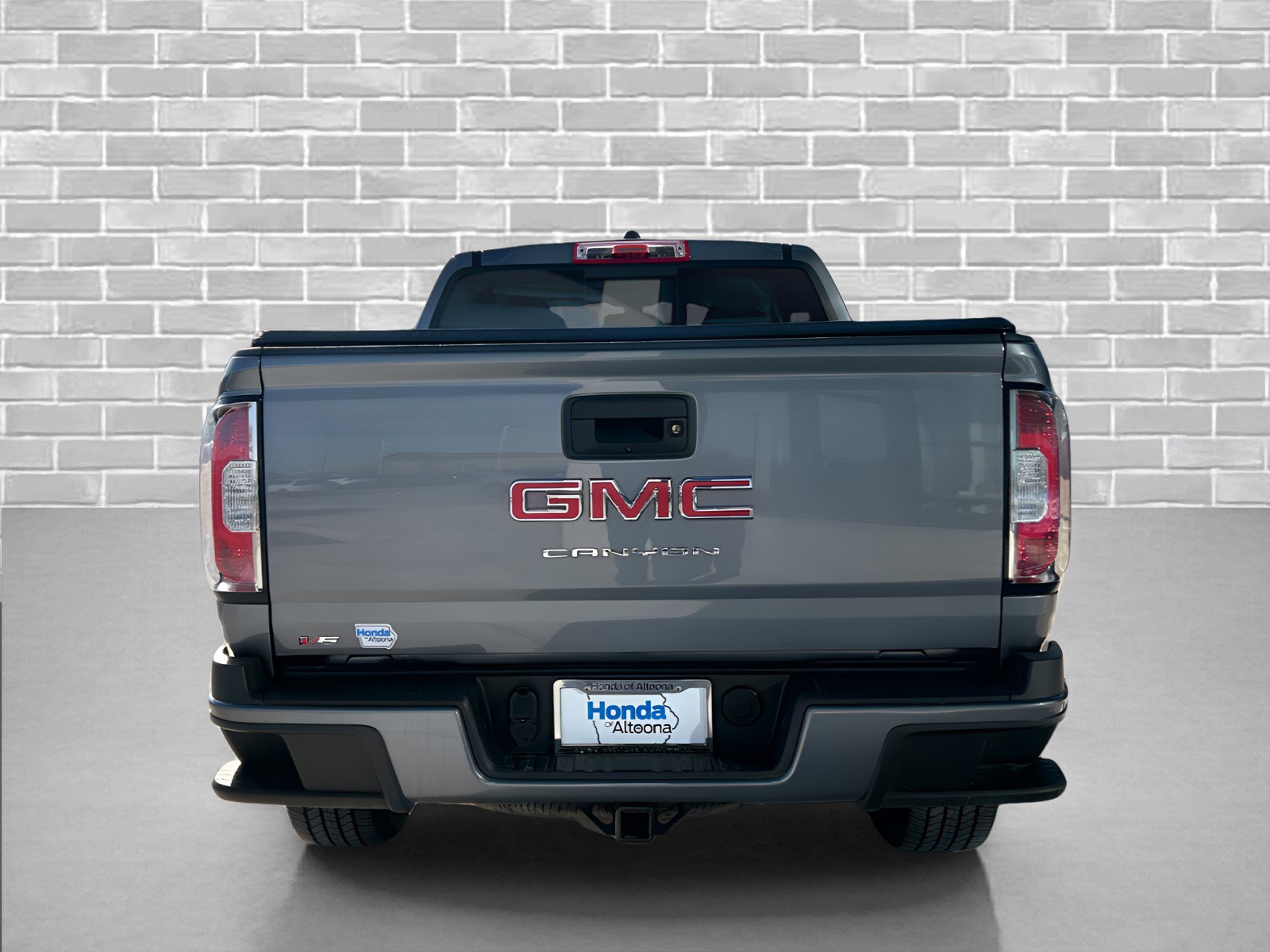 Used 2022 GMC Canyon Elevation image 4