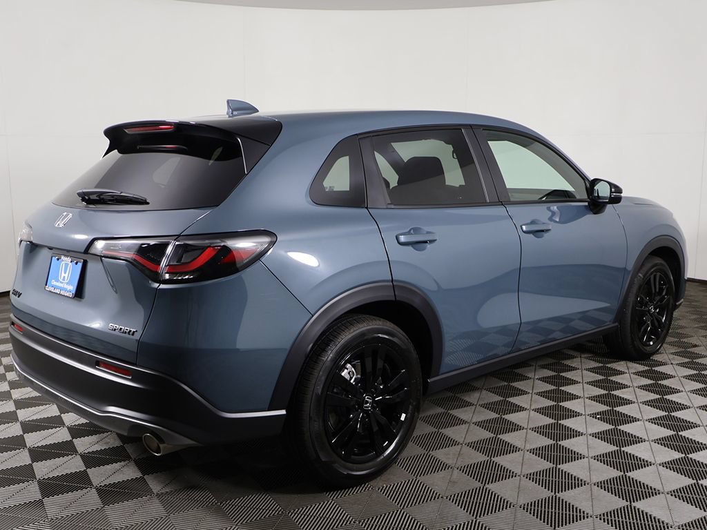 Certified 2026 Honda HR-V Sport image 9