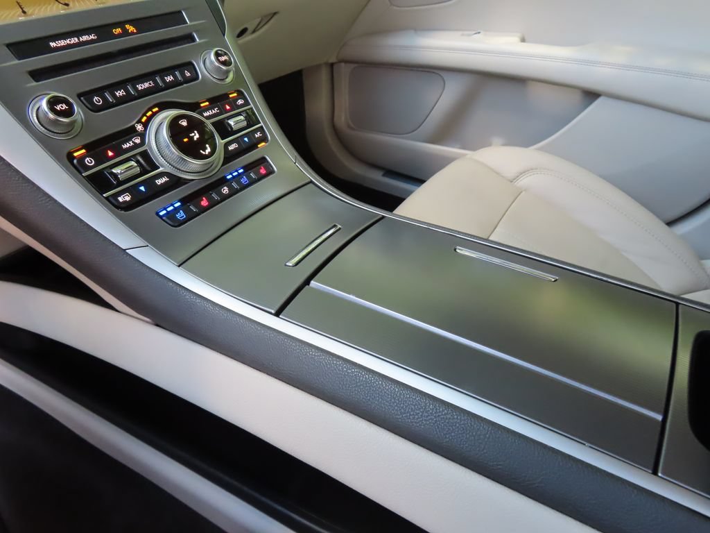 Used 2017 Lincoln MKZ Reserve w/ Climate Package FWD image 19