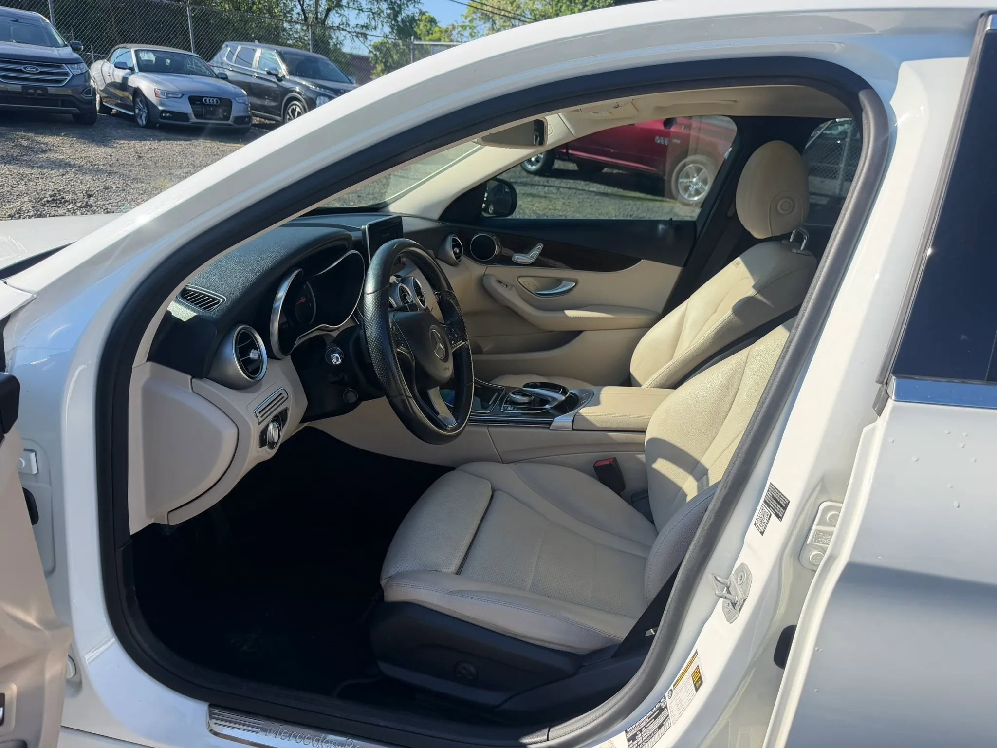 Used 2015 Mercedes-Benz C 300 4MATIC Sedan image 10