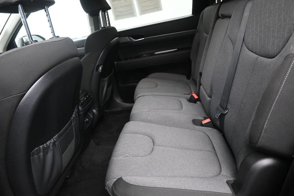 Used 2021 Hyundai Palisade SE w/ Cargo Package FWD image 14