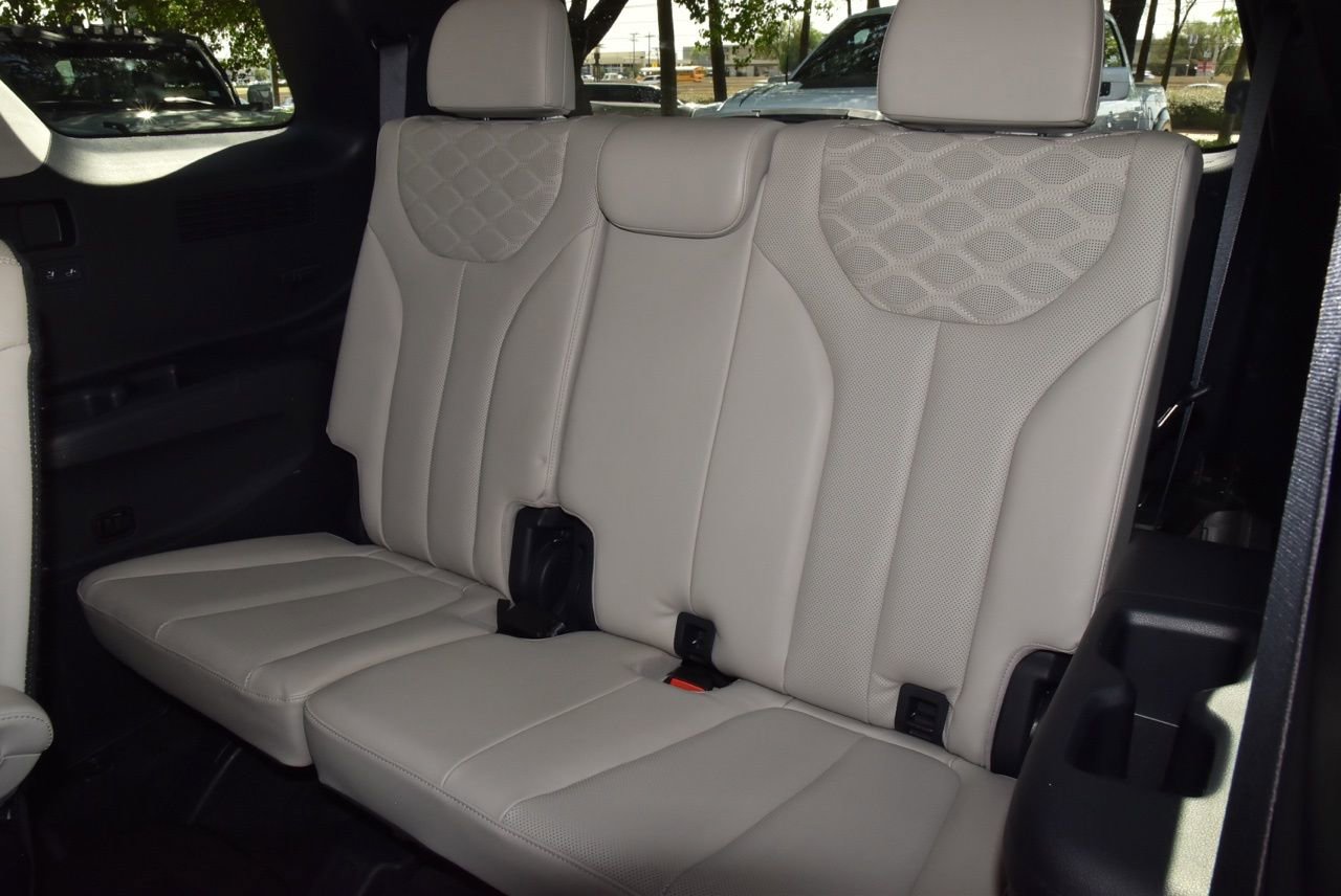 Used 2022 Hyundai Palisade Calligraphy image 15
