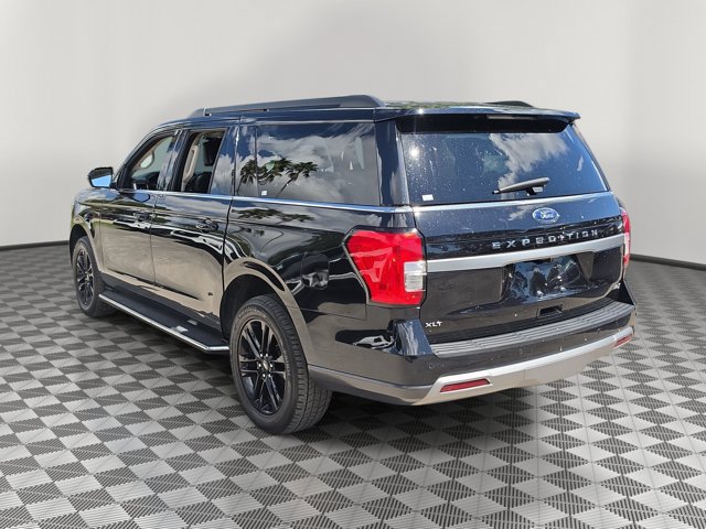 Used 2023 Ford Expedition Max XLT RWD image 4
