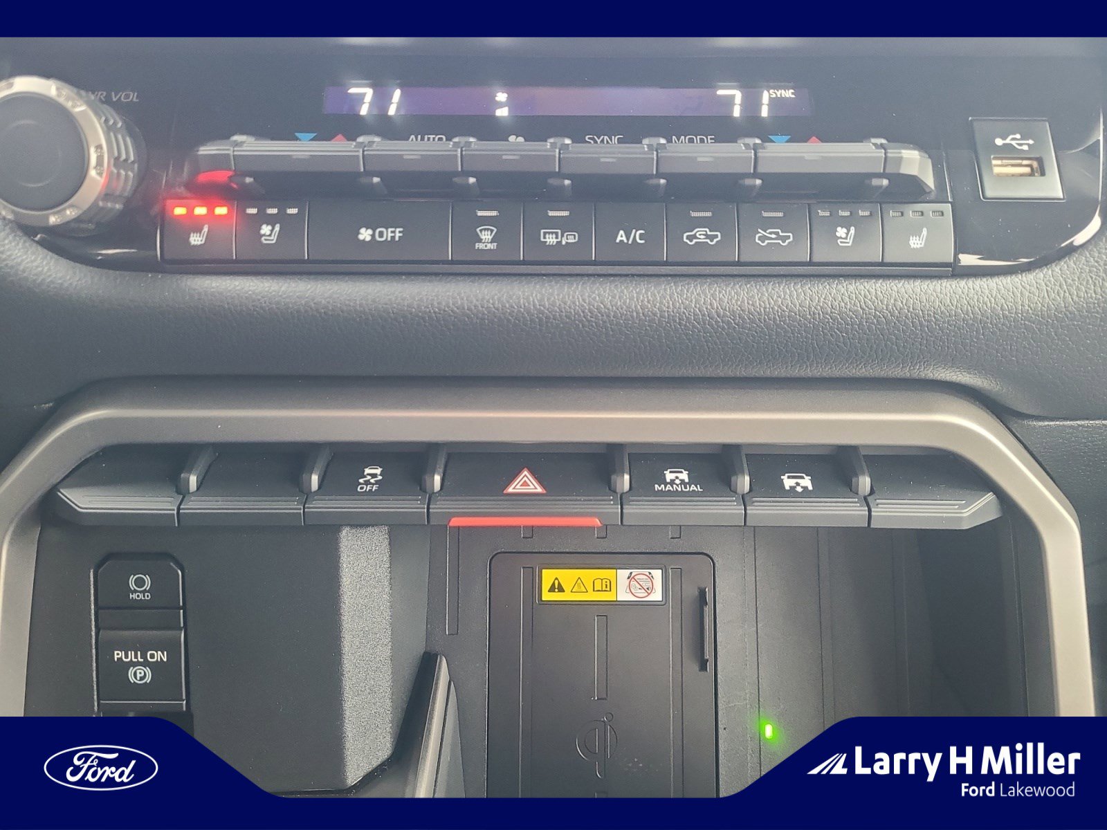 Used 2023 Toyota Tundra Limited w/ Power Package image 30