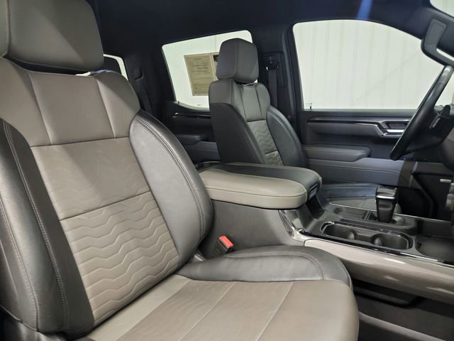 Used 2023 Chevrolet Silverado 1500 ZR2 w/ Technology Package AWD/4WD image 30