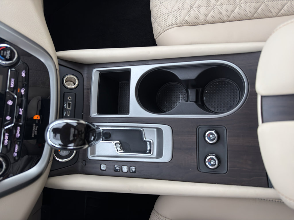 Certified 2024 Nissan Murano Platinum w/ Cargo Package image 22