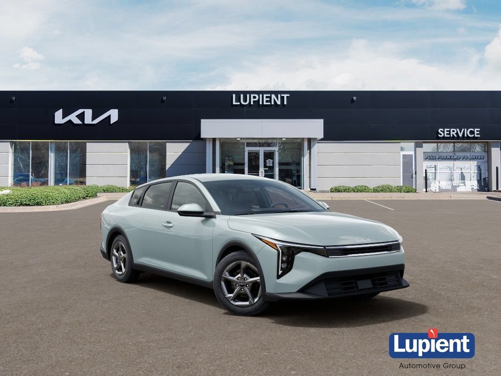 New 2026 Kia K4 FWD image 1