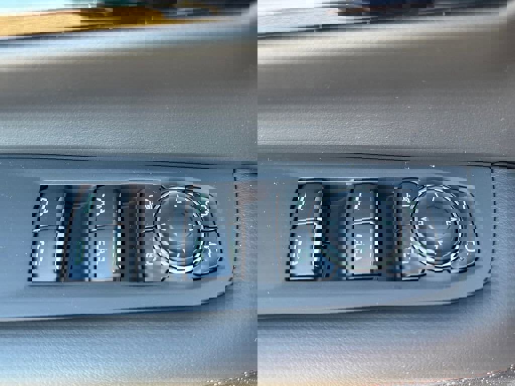 New 2026 Chevrolet Suburban High Country image 7