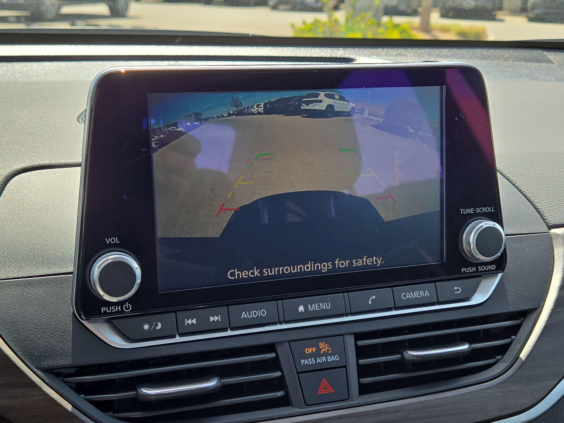 Used 2024 Nissan Altima 2.5 SV AWD/4WD image 18