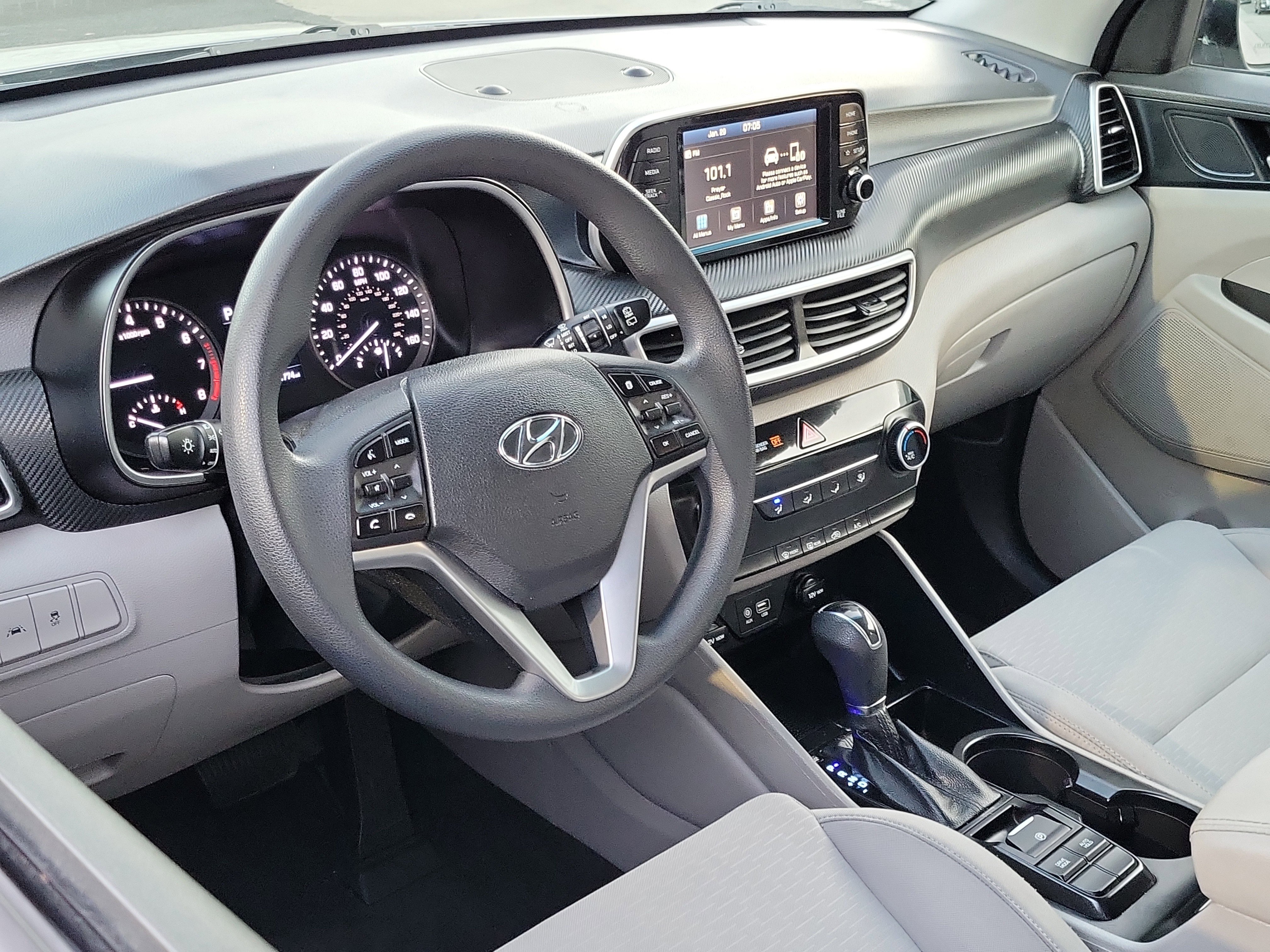 Certified 2021 Hyundai Tucson SE w/ Cargo Package image 5