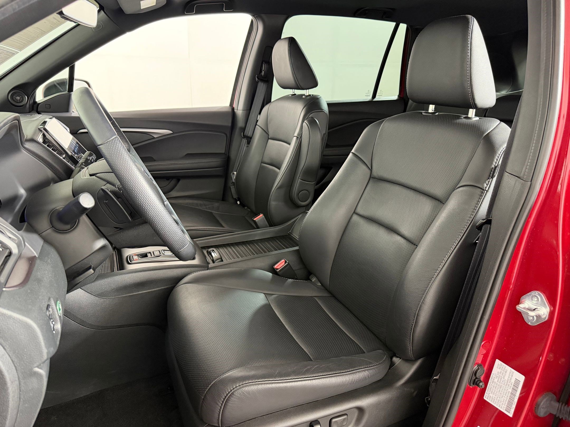 Certified 2023 Honda Passport EX-L image 4