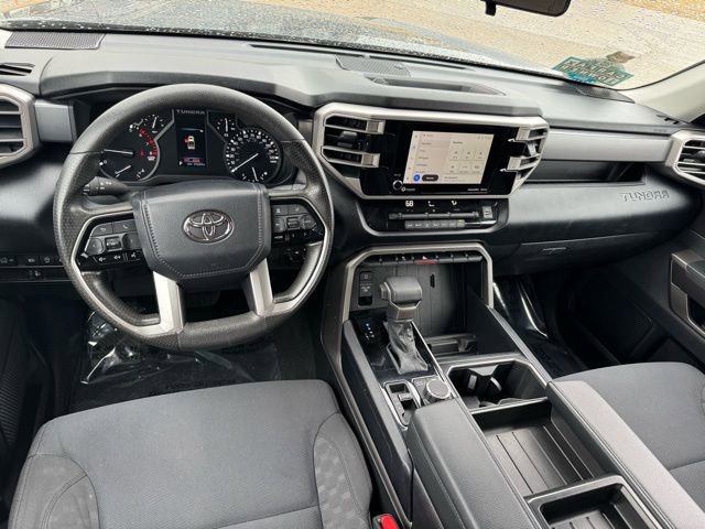 Used 2022 Toyota Tundra SR5 w/ SR5 Convenience Package image 8