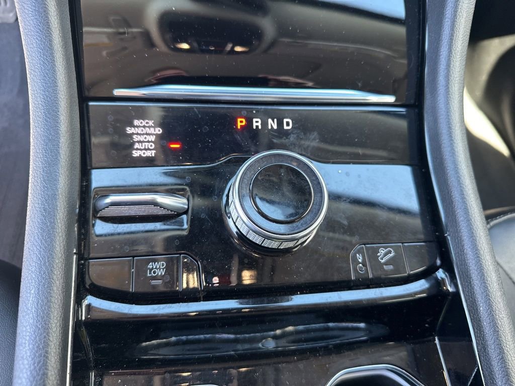 Used 2022 Jeep Grand Cherokee Limited 4xe image 21