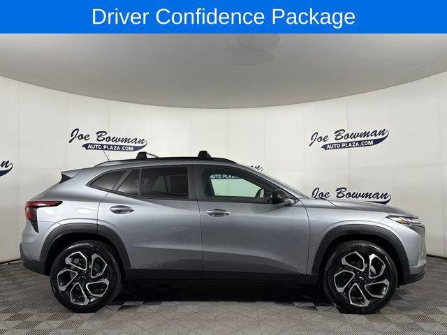New 2026 Chevrolet Trax RS w/ Sunroof Package FWD image 5
