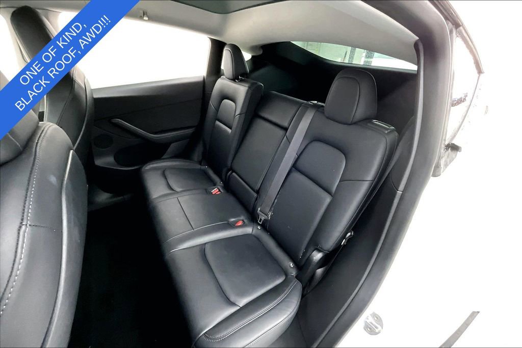 Used 2021 Tesla Model Y Long Range AWD/4WD image 31
