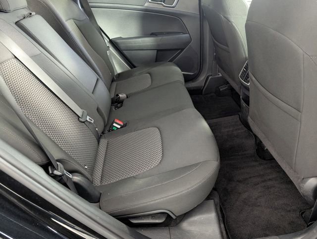 Used 2023 Kia Sportage LX image 26