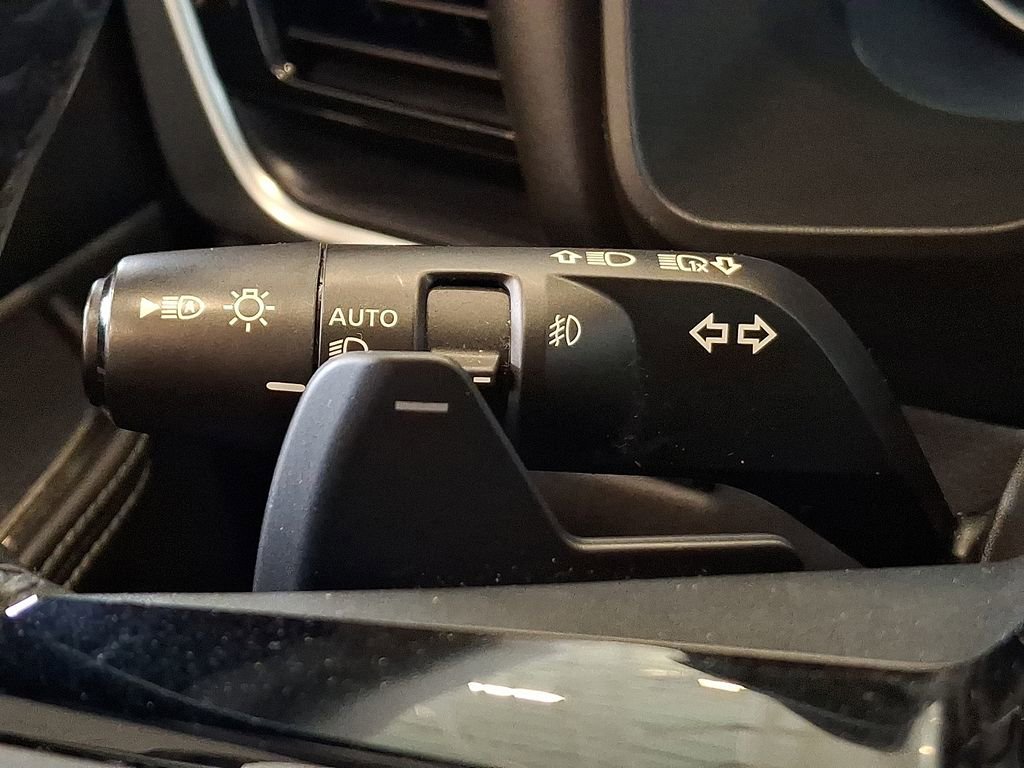 Used 2021 Nissan Rogue SL image 23