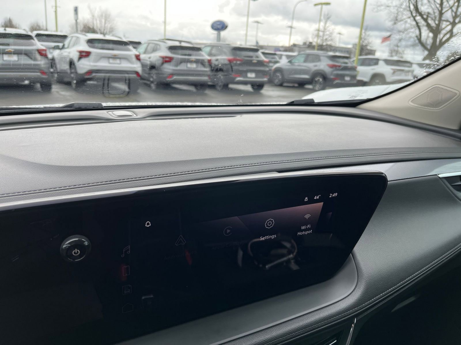 Used 2025 Buick Encore GX Preferred image 18