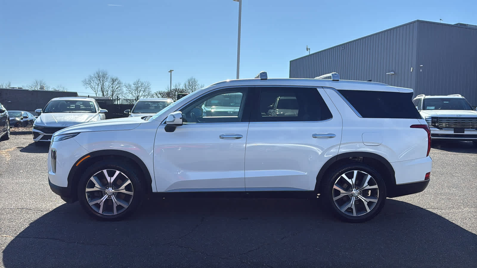 Used 2021 Hyundai Palisade SEL w/ Premium Package image 4