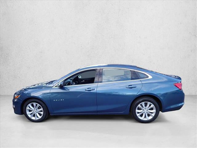 Used 2024 Chevrolet Malibu LT image 2