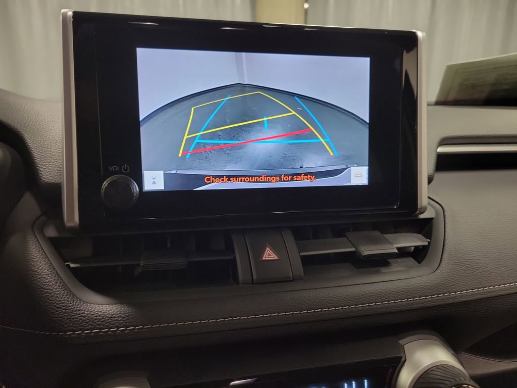 Used 2023 Toyota RAV4 XLE image 17