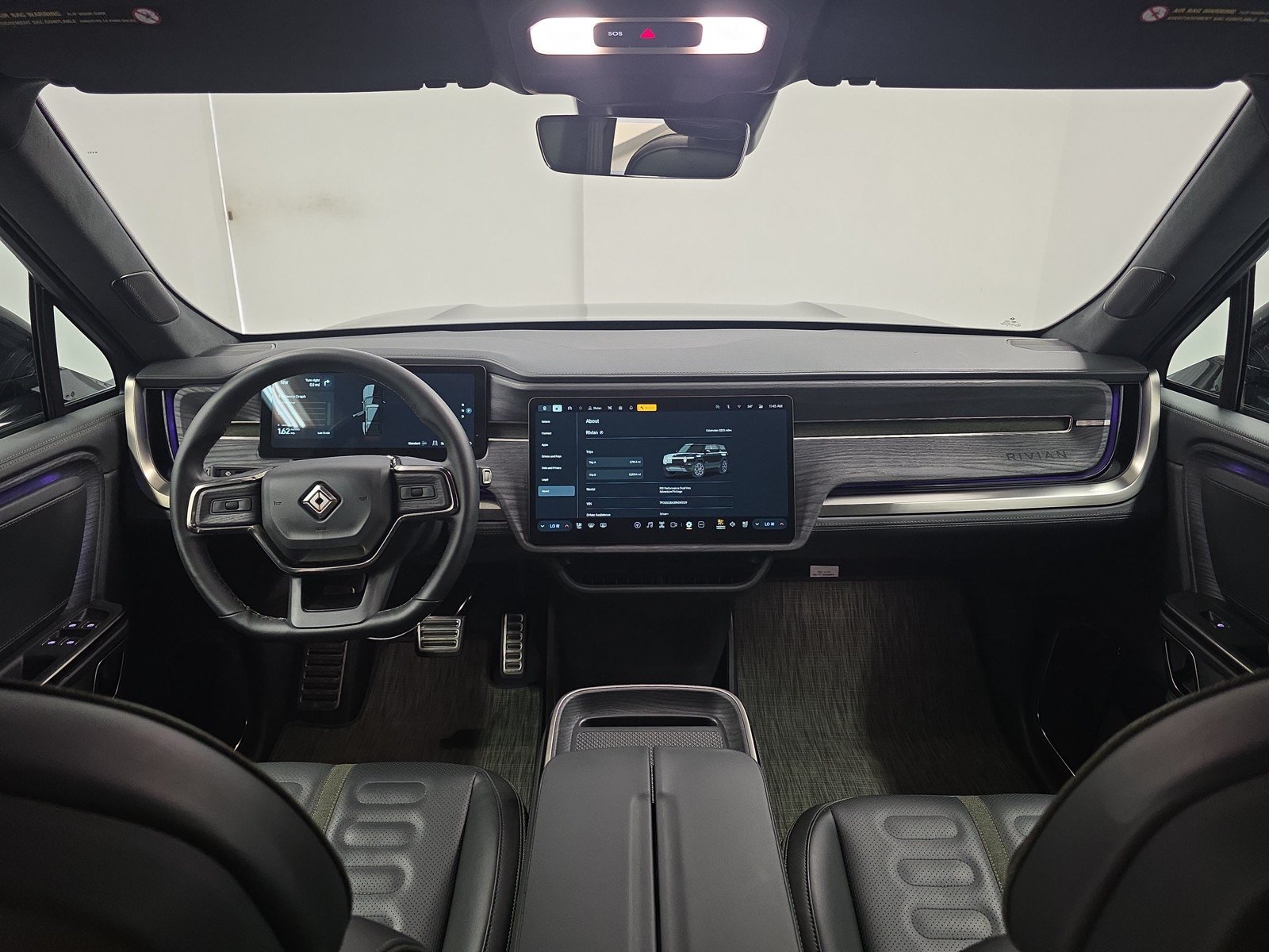 Used 2024 Rivian R1S Adventure AWD/4WD image 27