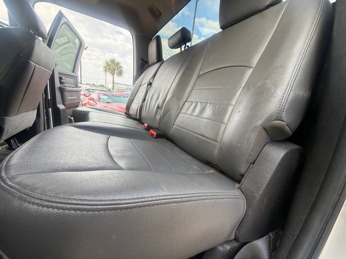 Used 2018 RAM 3500 Tradesman w/ Chrome Appearance Group AWD/4WD image 19