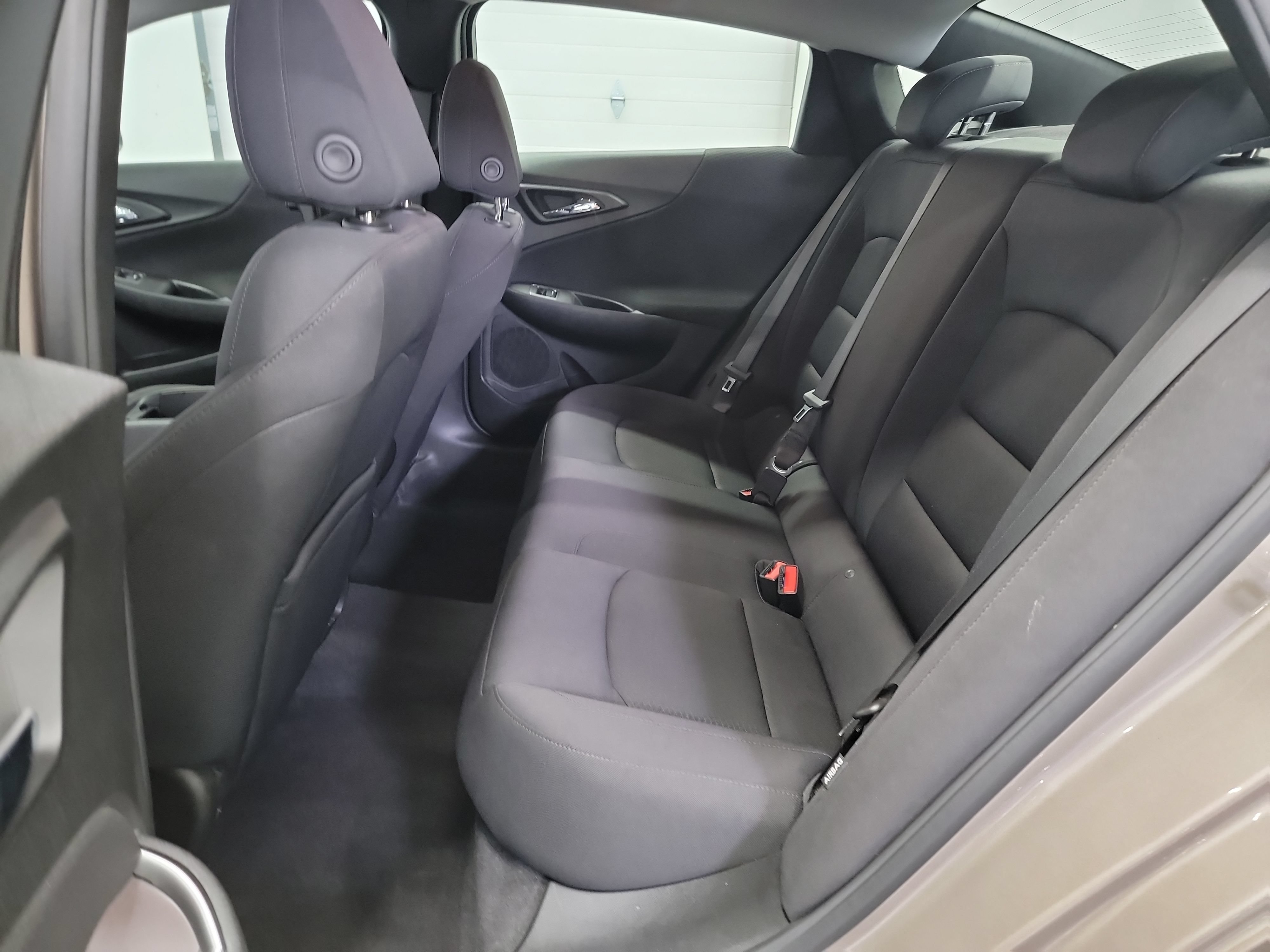 Used 2022 Chevrolet Malibu RS FWD image 27