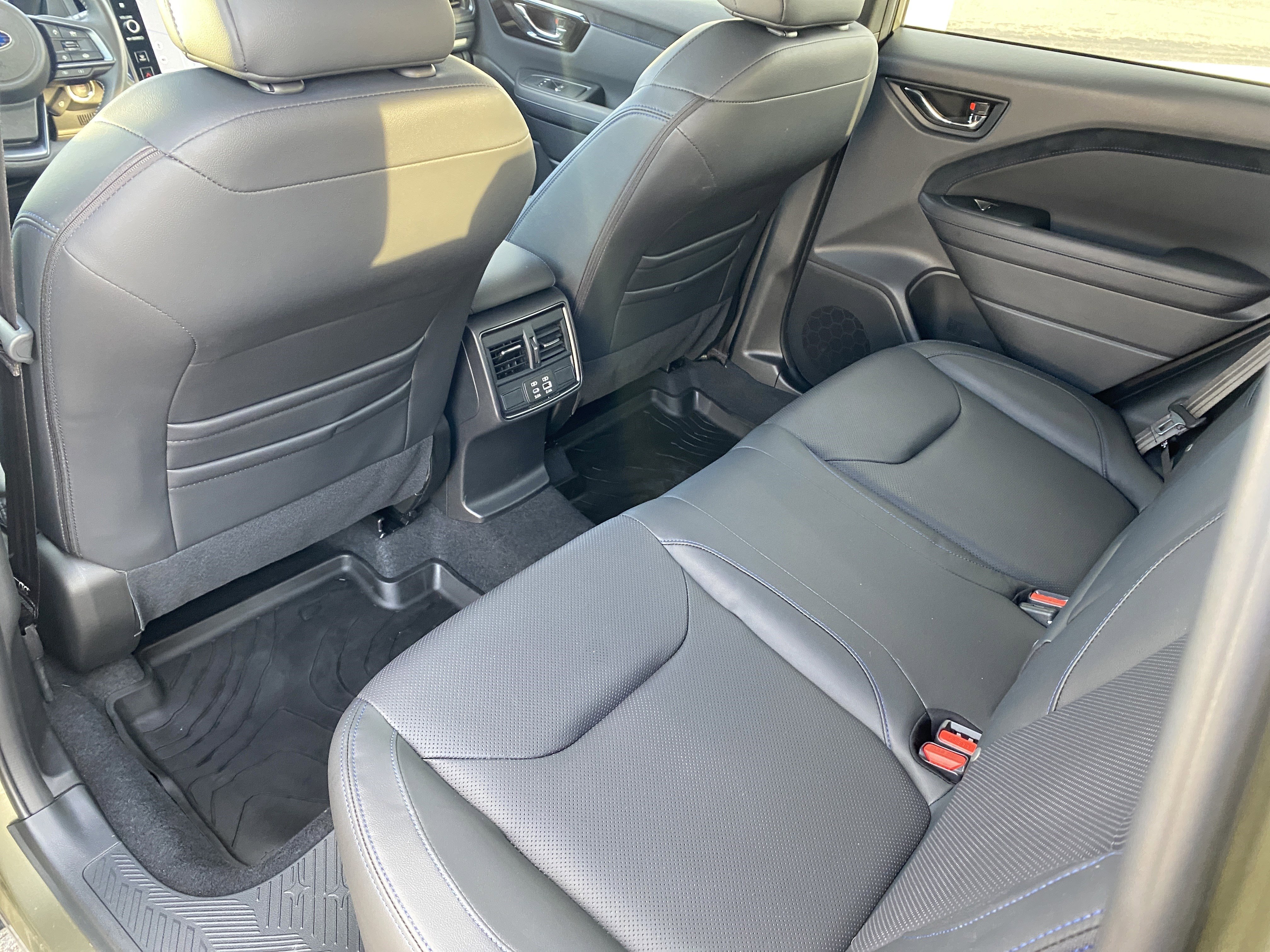 Used 2025 Subaru Forester Limited image 19