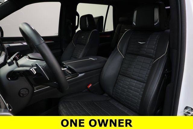 Used 2025 Cadillac Escalade V image 10