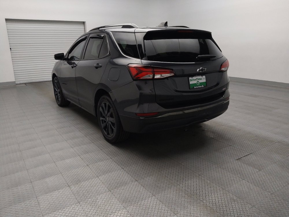 Used 2022 Chevrolet Equinox RS w/ RS Leather Package FWD image 5
