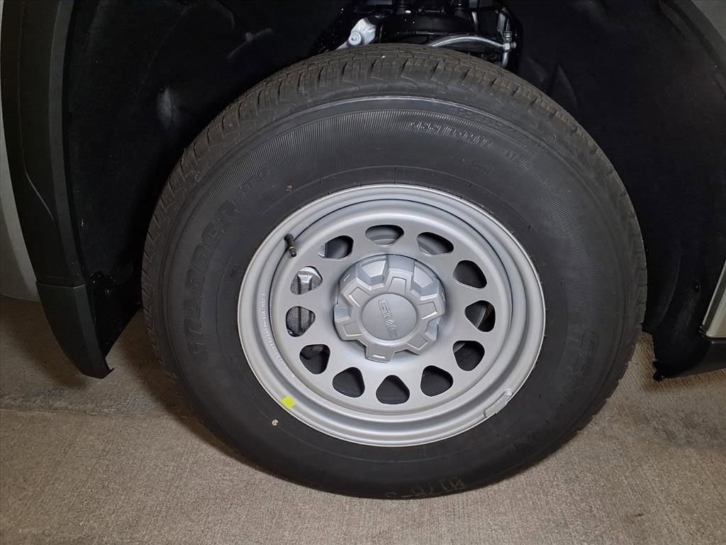 New 2026 GMC Sierra 1500 Pro w/ Convenience Package image 5