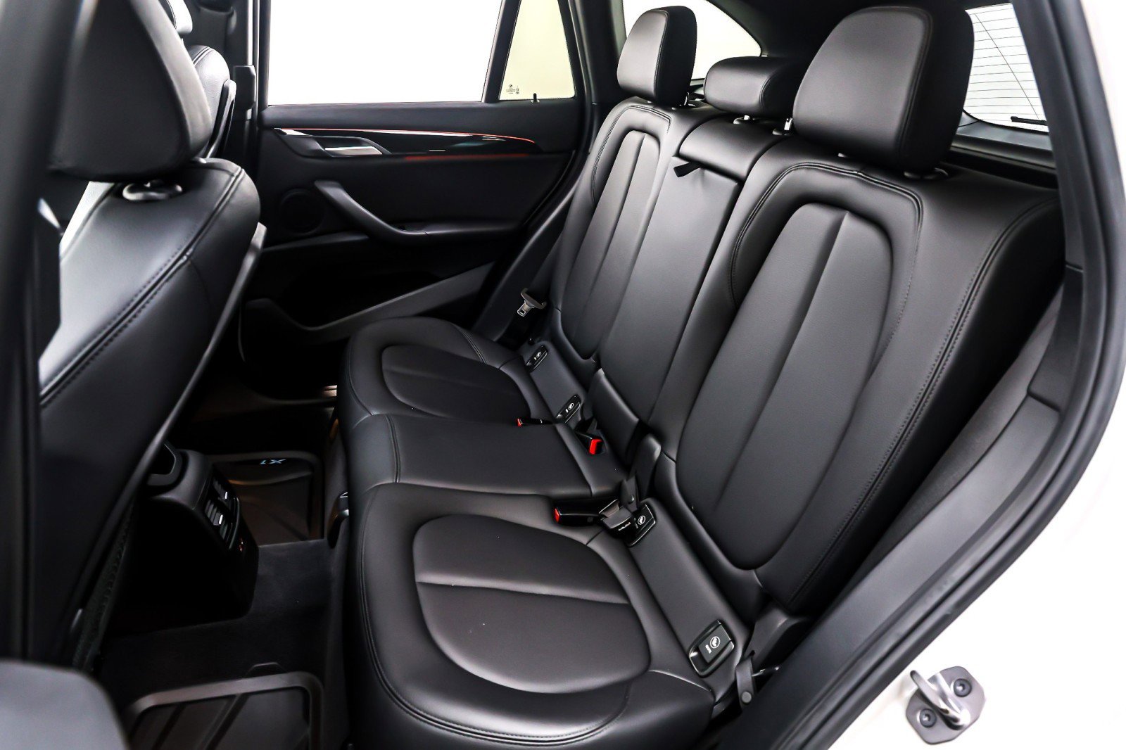 Used 2020 BMW X1 sDrive28i w/ Convenience Package image 8