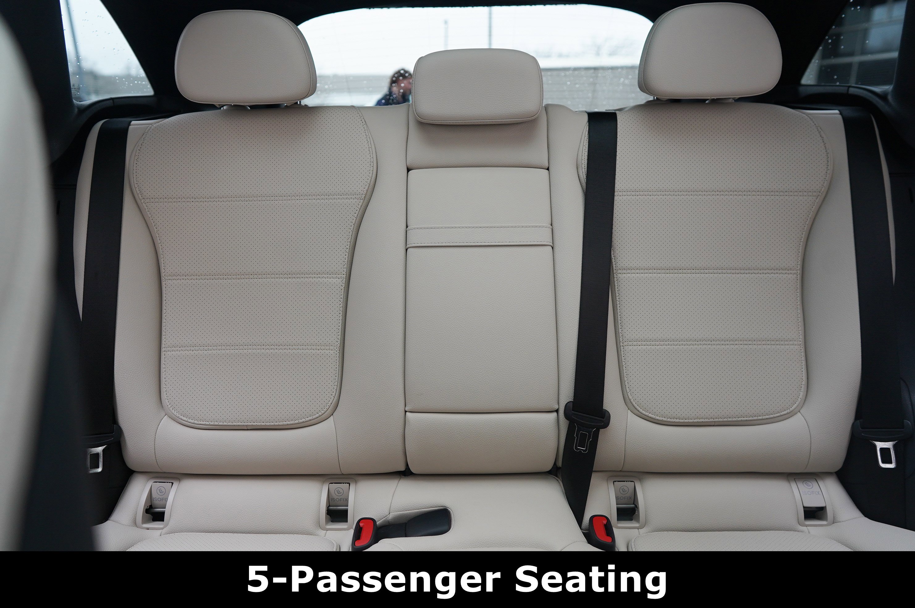 Used 2024 Mercedes-Benz GLC 300 4MATIC image 34