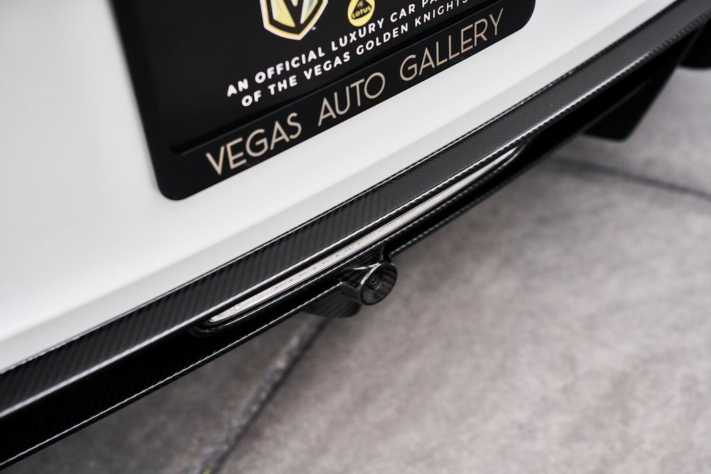 Used 2015 Porsche 918 Spyder image 22