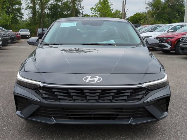 New 2026 Hyundai Elantra SE FWD image 9