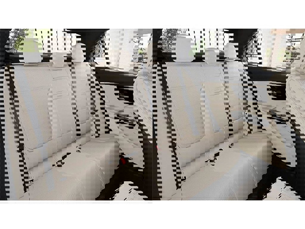 New 2026 Mercedes-Benz C 300 4MATIC image 5