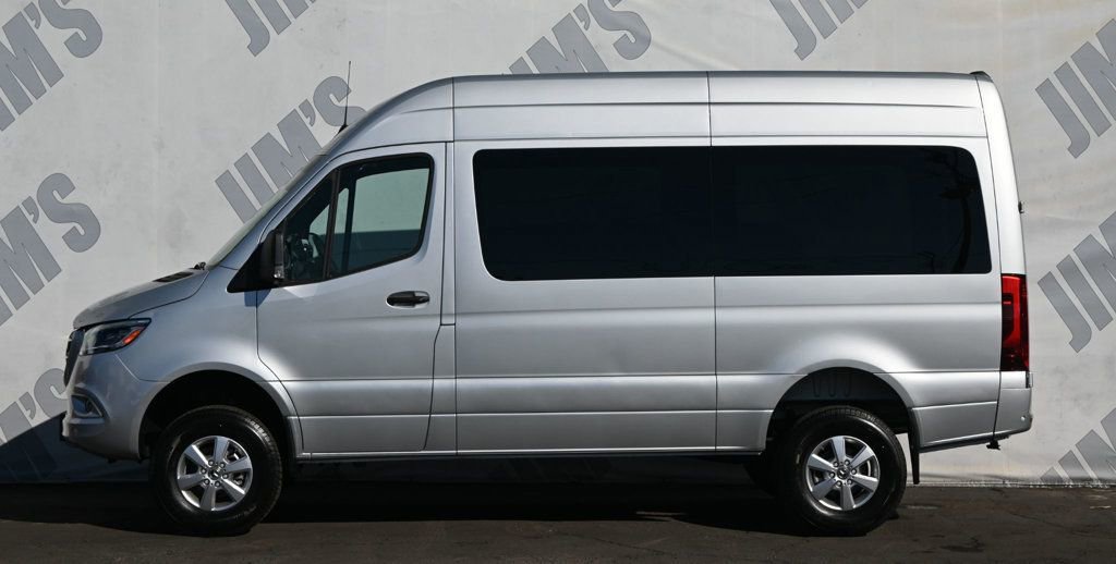 Used 2022 Mercedes-Benz Sprinter 2500 image 6