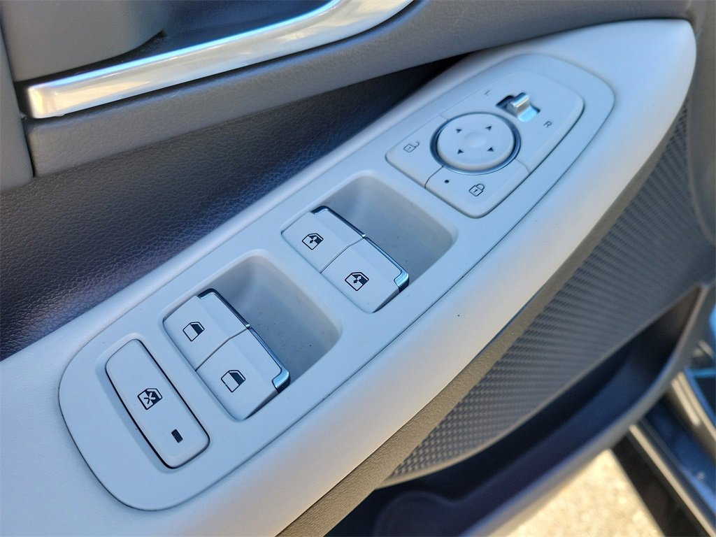 Used 2023 Hyundai Sonata SEL w/ Cargo Package image 19