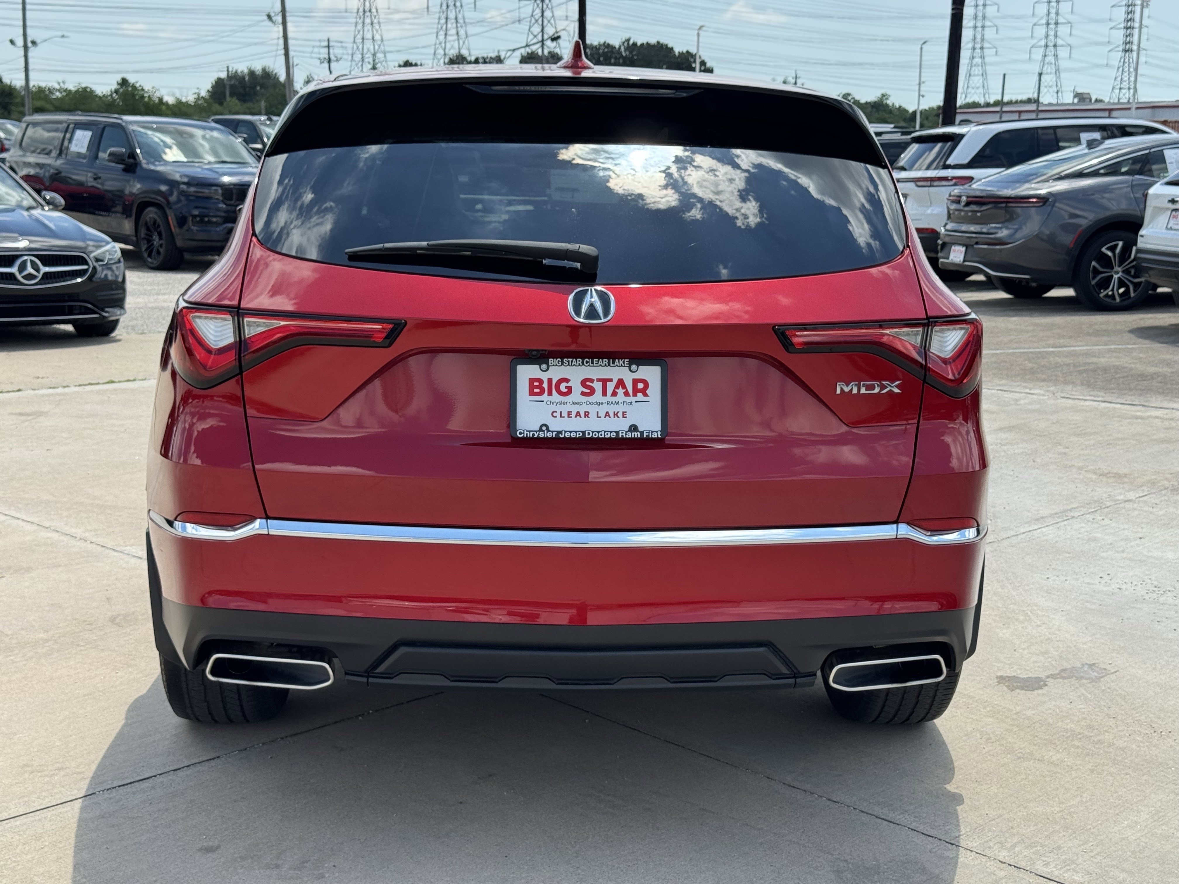 Used 2023 Acura MDX FWD image 9