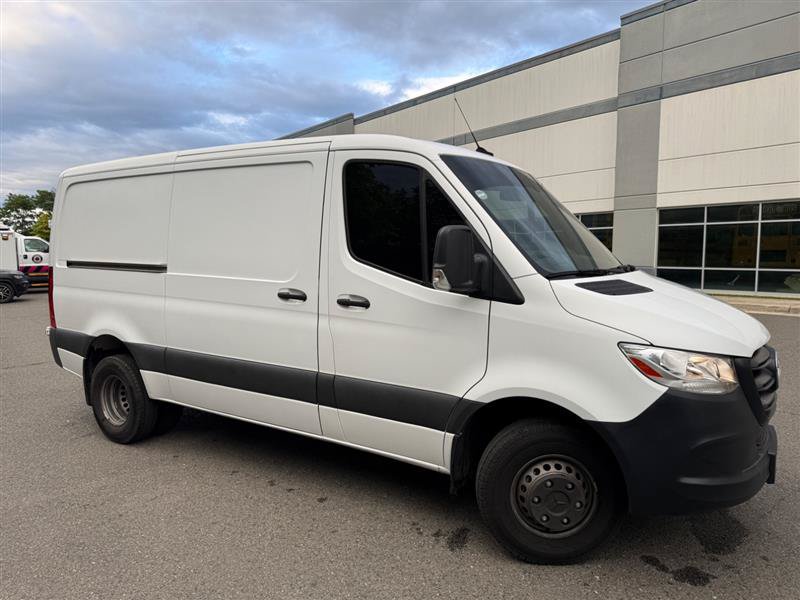 Used 2019 Mercedes-Benz Sprinter 144 Cargo image 14