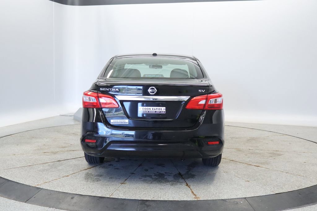 Used 2019 Nissan Sentra SV FWD image 4