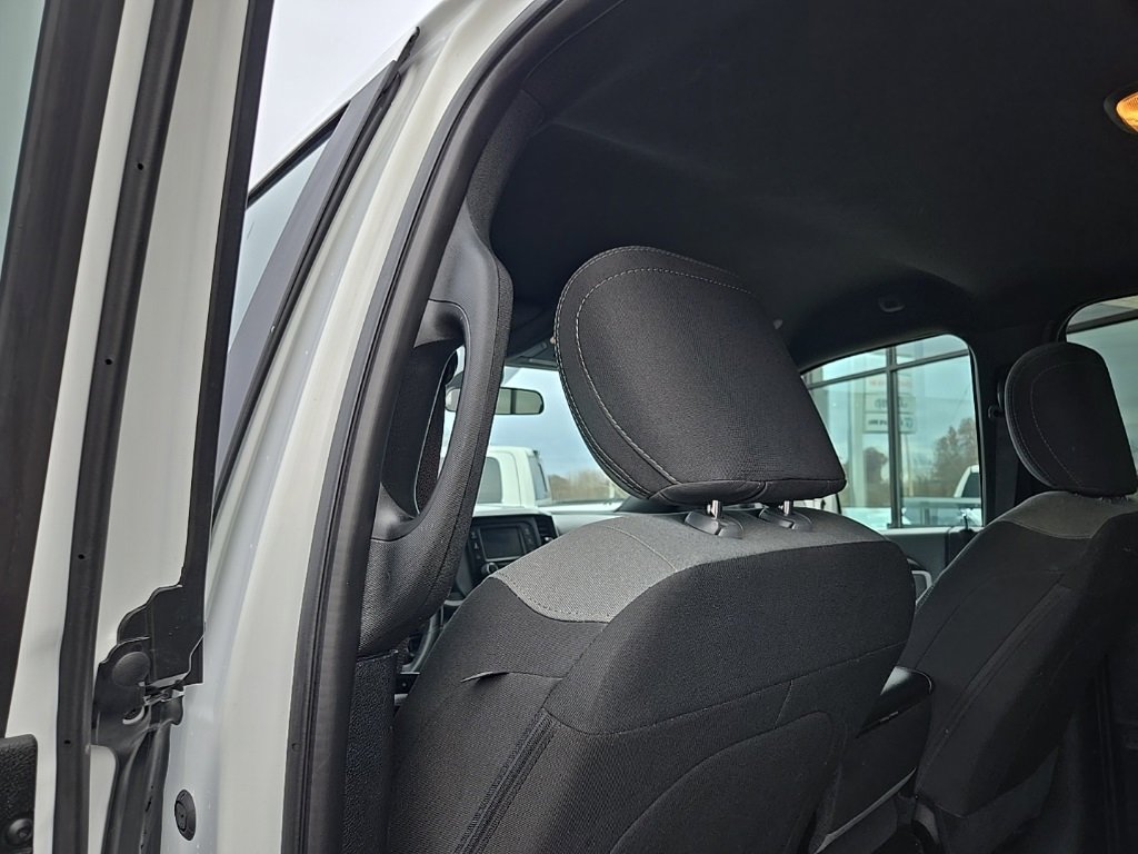 Used 2021 RAM 2500 Big Horn image 92