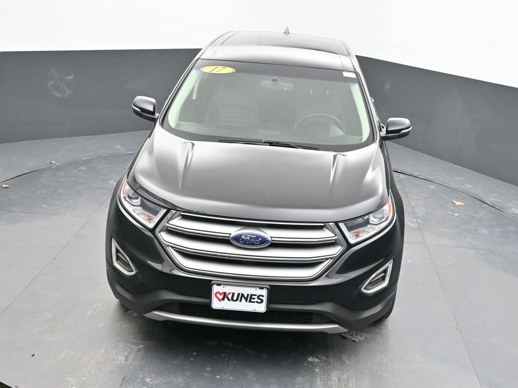 Used 2017 Ford Edge SEL w/ Equipment Group 201A image 38