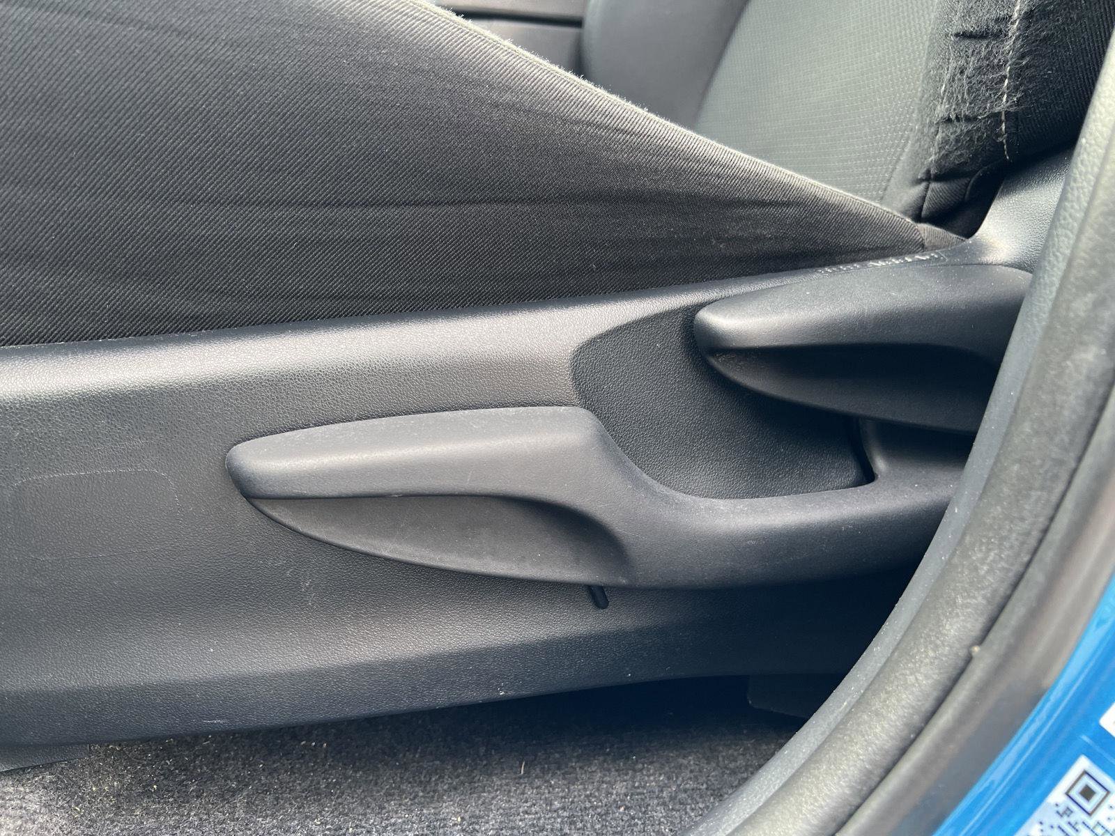 Used 2017 Toyota RAV4 XLE w/ Plus Special Value Package image 19