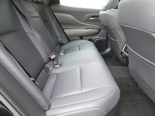 Used 2025 Toyota Crown XLE image 6