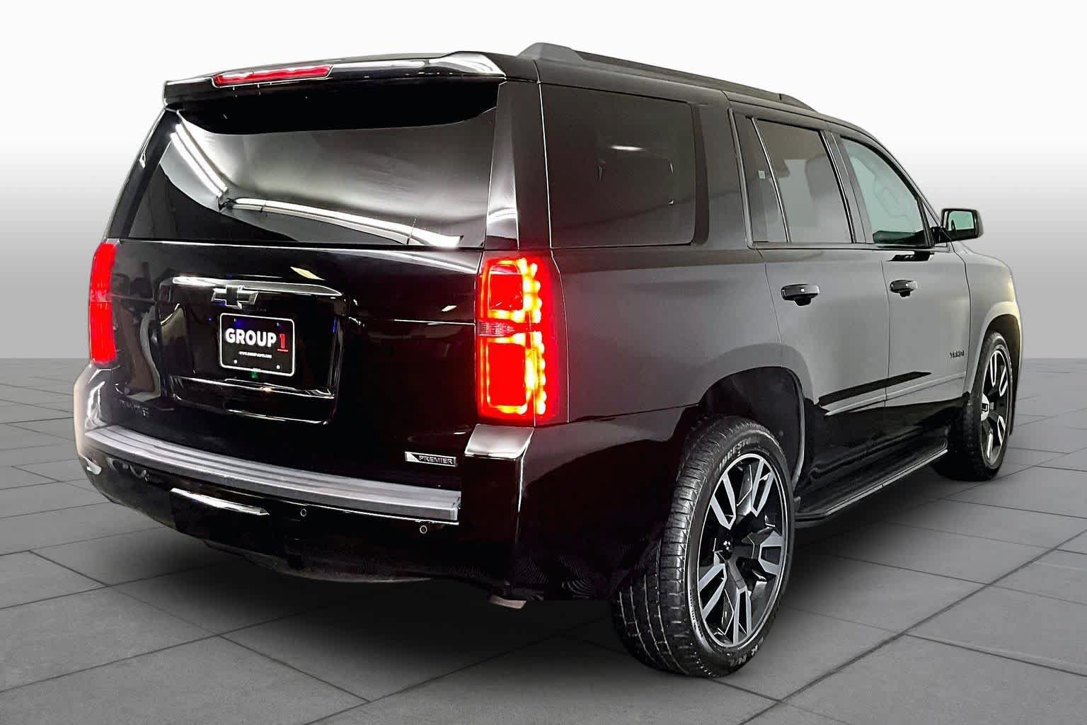Used 2018 Chevrolet Tahoe Premier AWD/4WD image 13