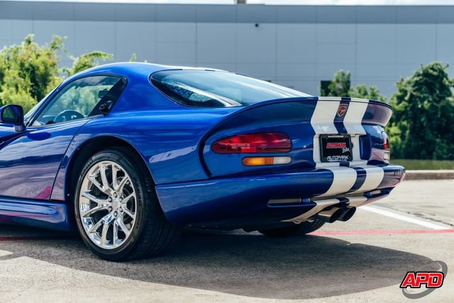 Used 1996 Dodge Viper GTS RWD image 64