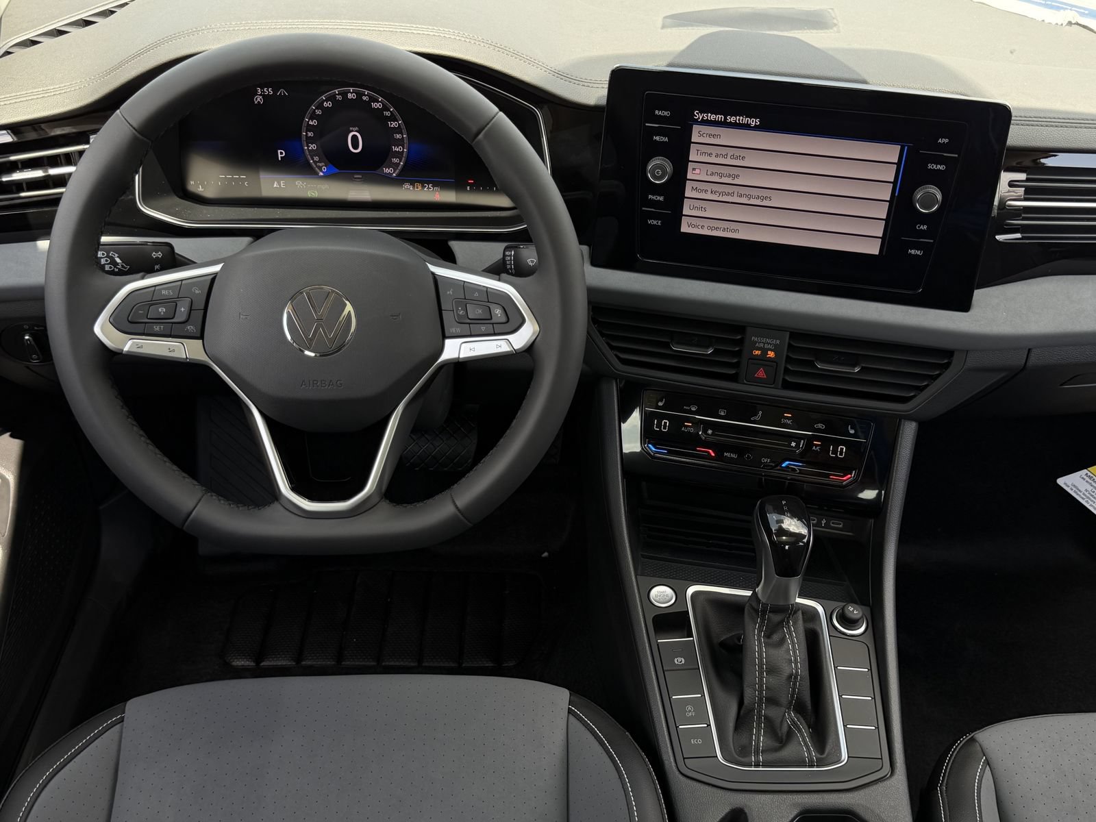 New 2026 Volkswagen Jetta SE FWD image 13