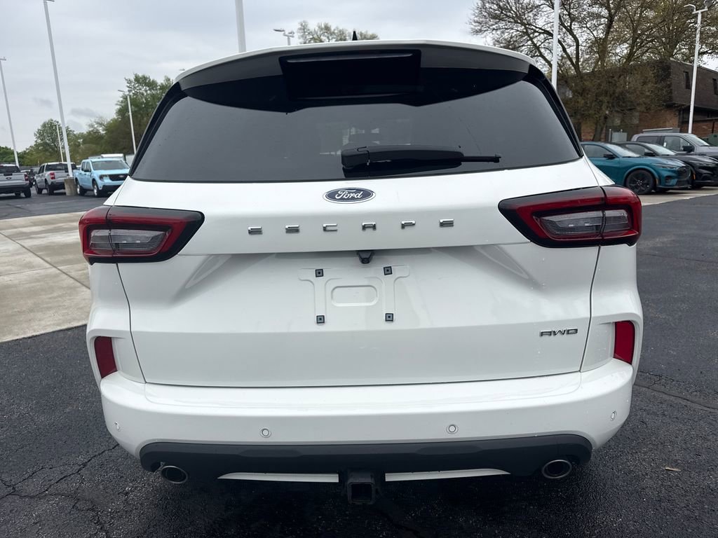 Used 2024 Ford Escape ST-Line Select w/ Tech Pack #2 AWD/4WD image 8